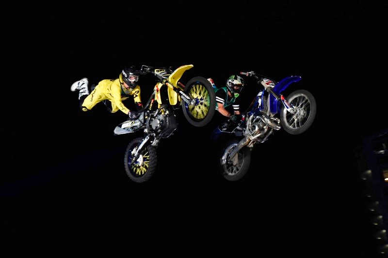 BEASTS Masters of Dirt