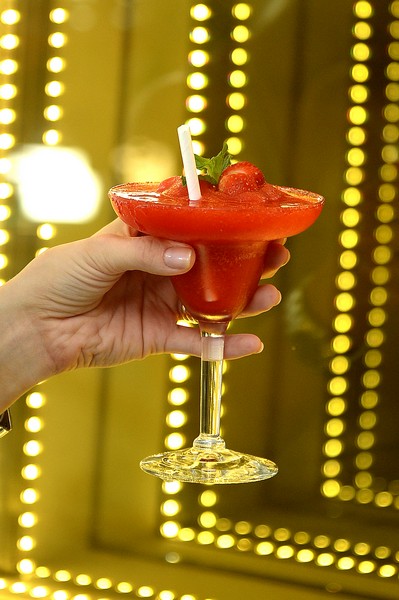 2 for 1 cocktails at Princessa Hotel