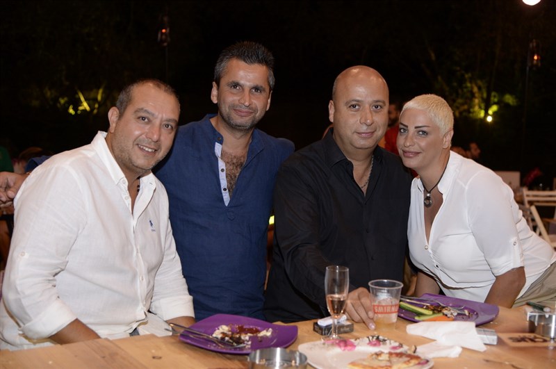 Opening of Crocus Sous Le Pont