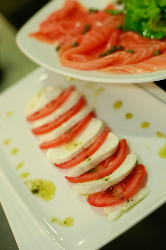 eCafe Sursock at Friday Night