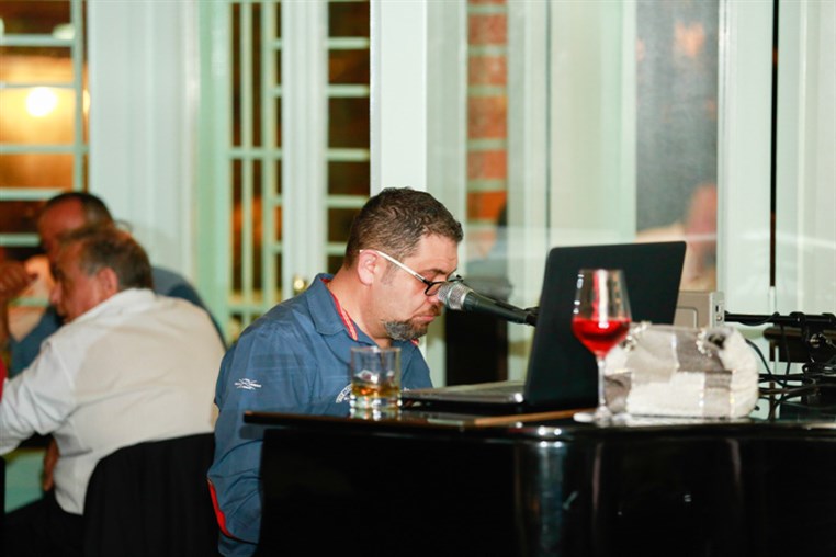 eCafe Sursock on Saturday Night