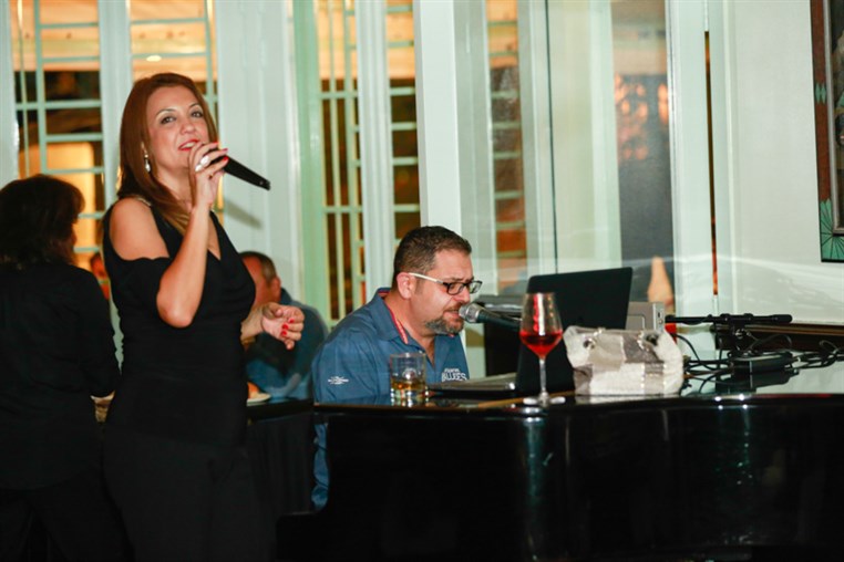 eCafe Sursock on Saturday Night