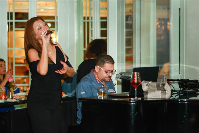 eCafe Sursock on Saturday Night