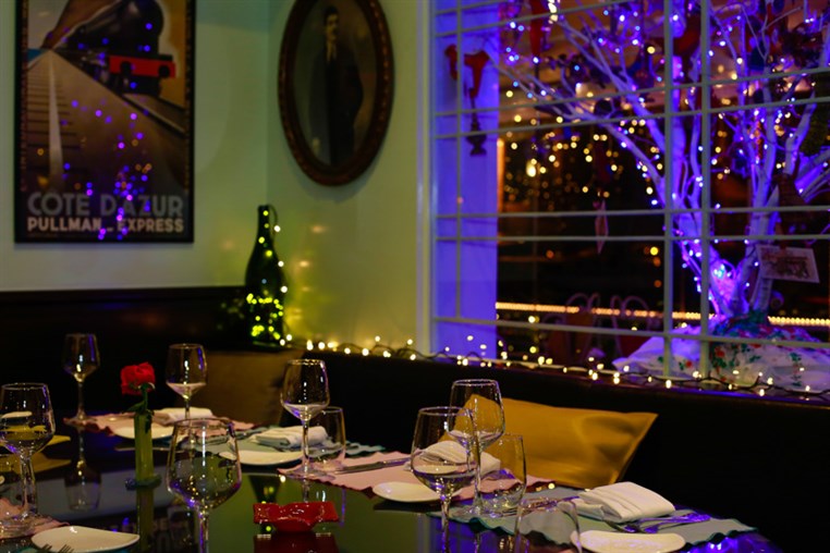 Fondue Night at eCafe Sursock