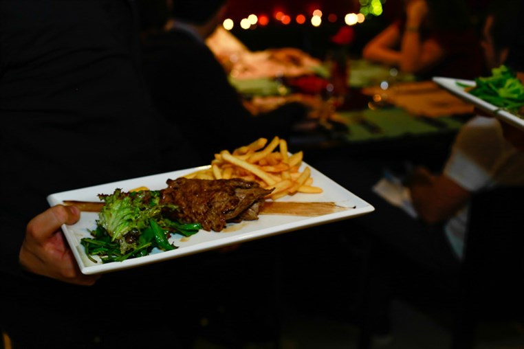 Fondue Night at eCafe Sursock