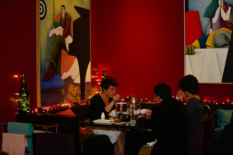 Fondue Night at eCafe Sursock