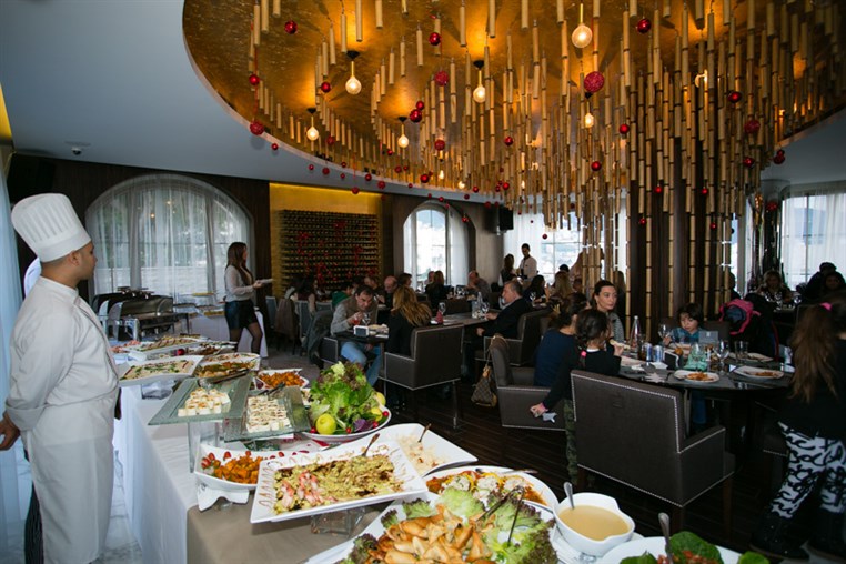 Sunday Buffet at Monte Cassino