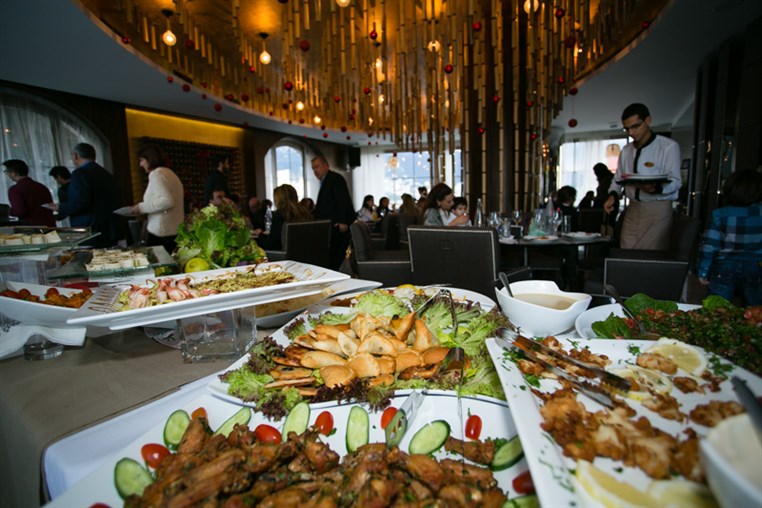 Sunday Buffet at Monte Cassino