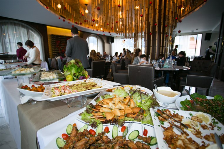Sunday Buffet at Monte Cassino