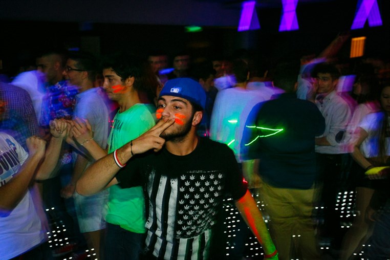 KBWH Seniors Lights Off Neon Party