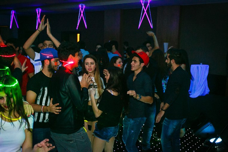 KBWH Seniors Lights Off Neon Party