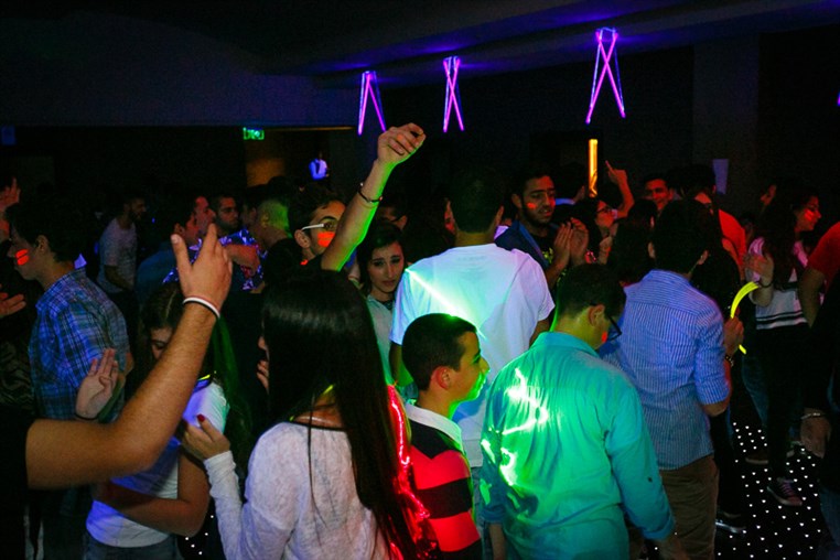 KBWH Seniors Lights Off Neon Party