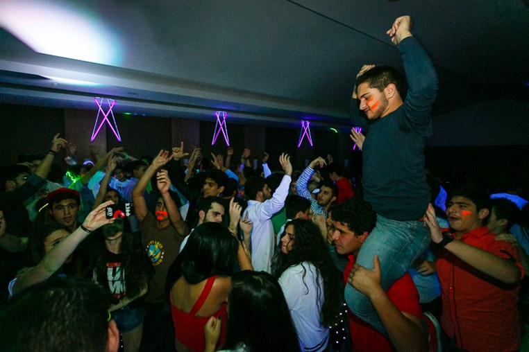 KBWH Seniors Lights Off Neon Party