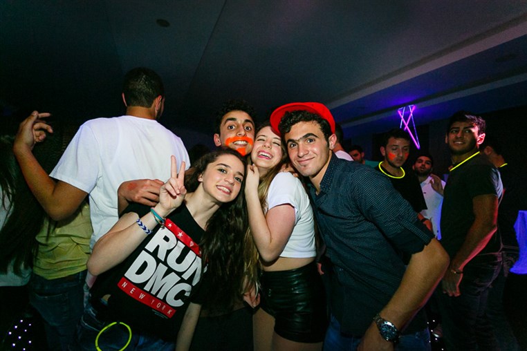 KBWH Seniors Lights Off Neon Party
