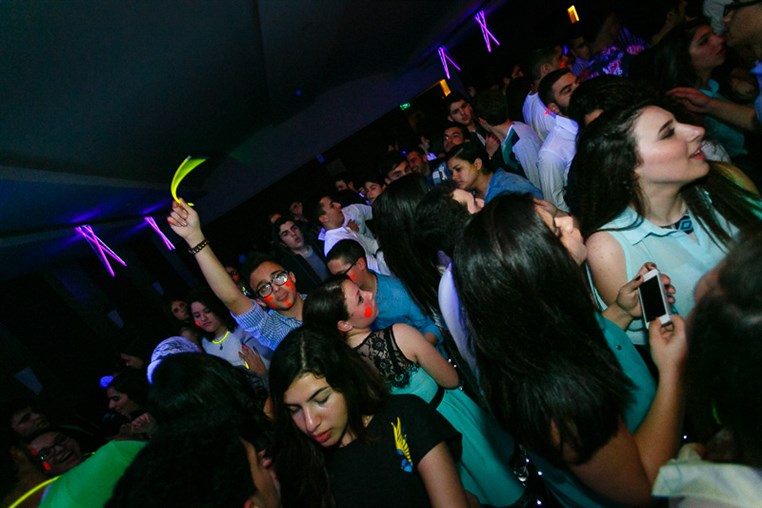 KBWH Seniors Lights Off Neon Party