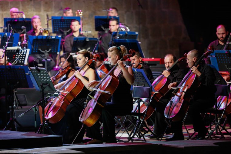 Bryn Terfel & Monica Yunus