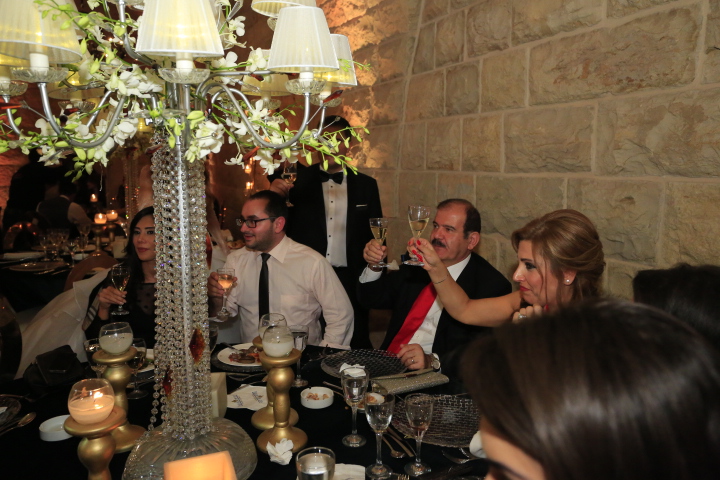 Les Lamah Wedding People 2
