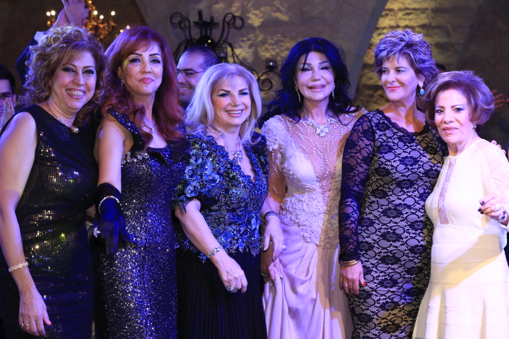 Les Lamah Wedding People 2