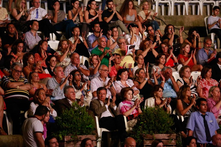 Bryn Terfel & Monica Yunus