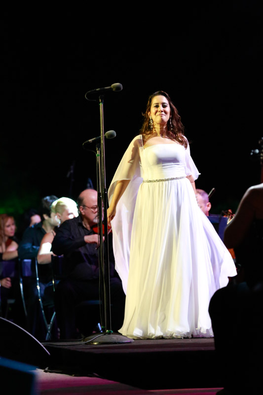 Bryn Terfel & Monica Yunus