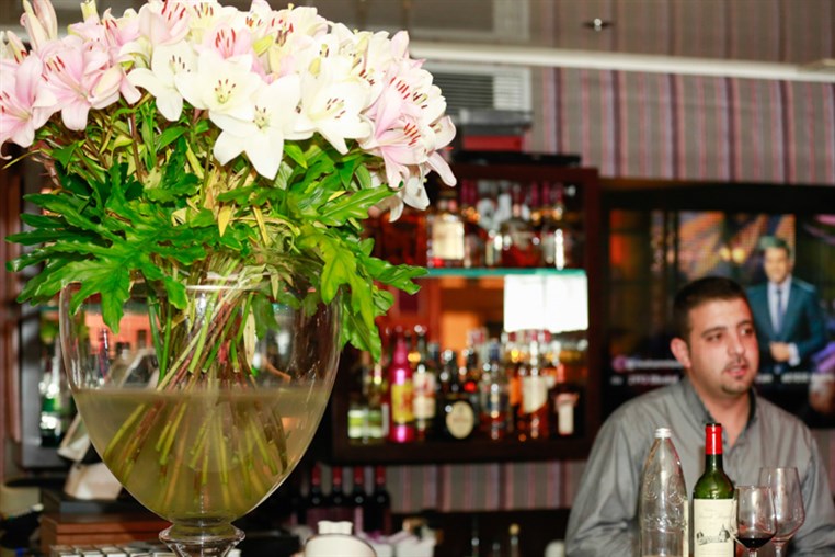eCafe Sursock at Friday Night