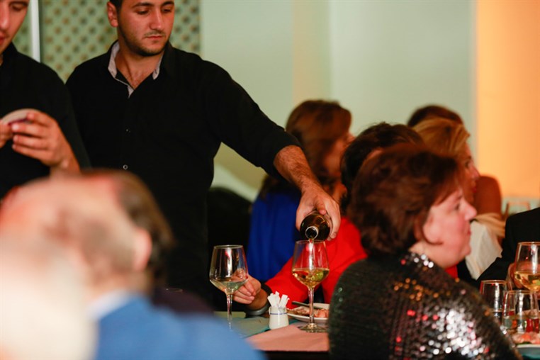 eCafe Sursock at Friday Night