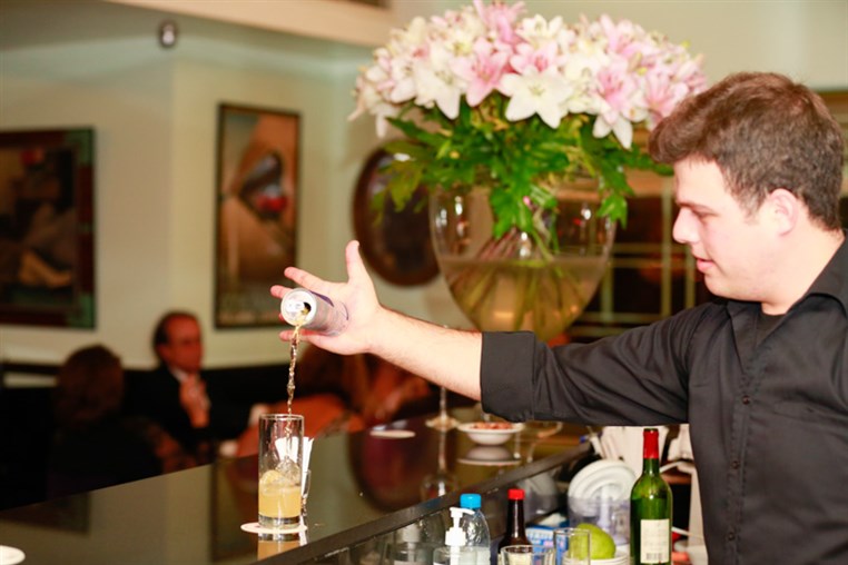 eCafe Sursock at Friday Night
