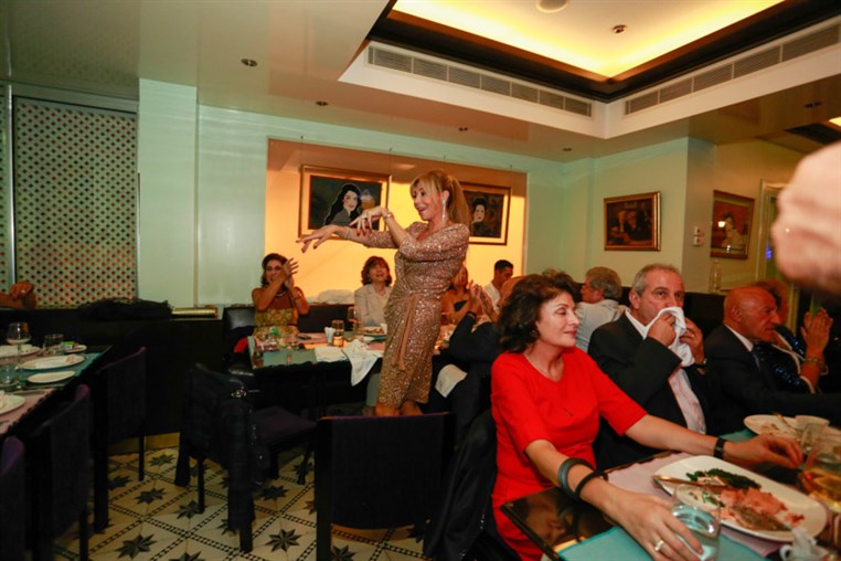 eCafe Sursock at Friday Night