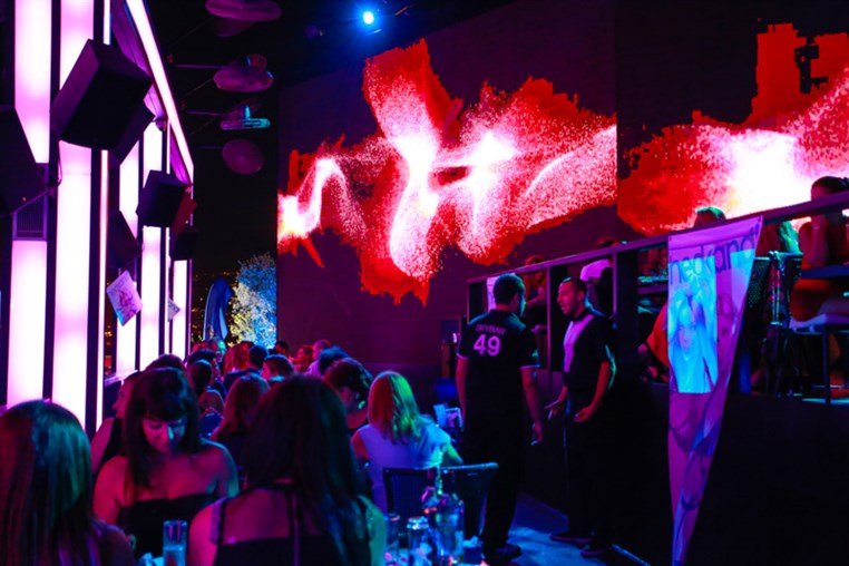 HedKandi at SKYBAR