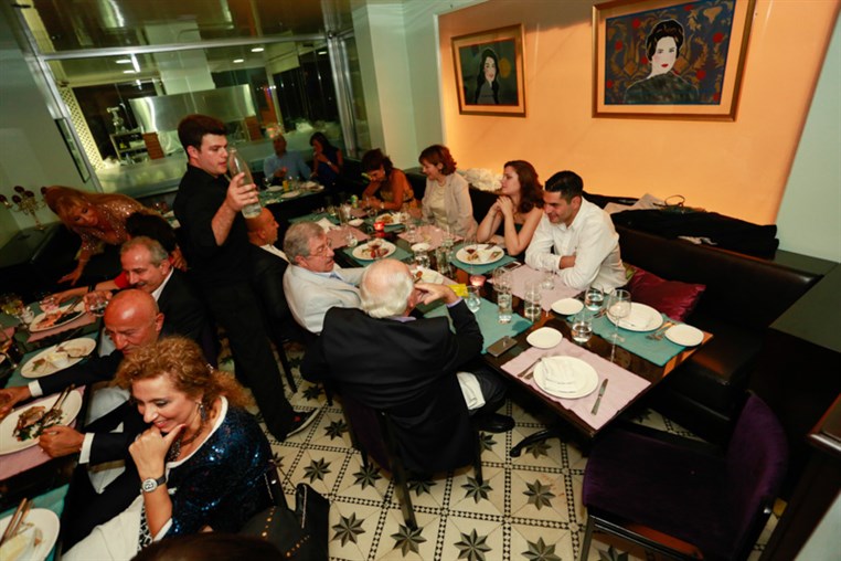 eCafe Sursock at Friday Night
