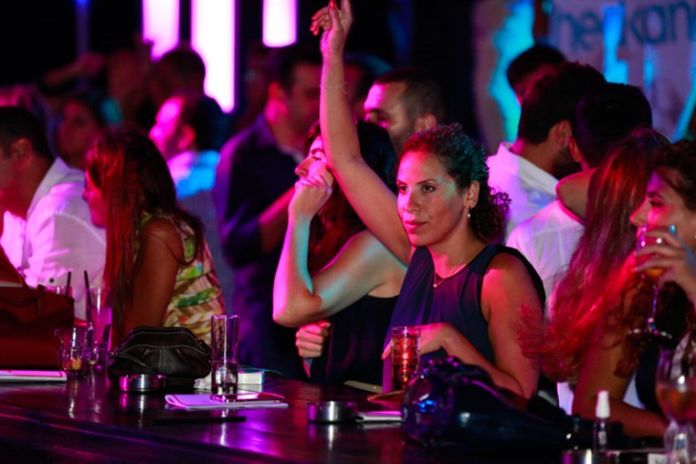 HedKandi at SKYBAR