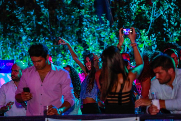 HedKandi at SKYBAR