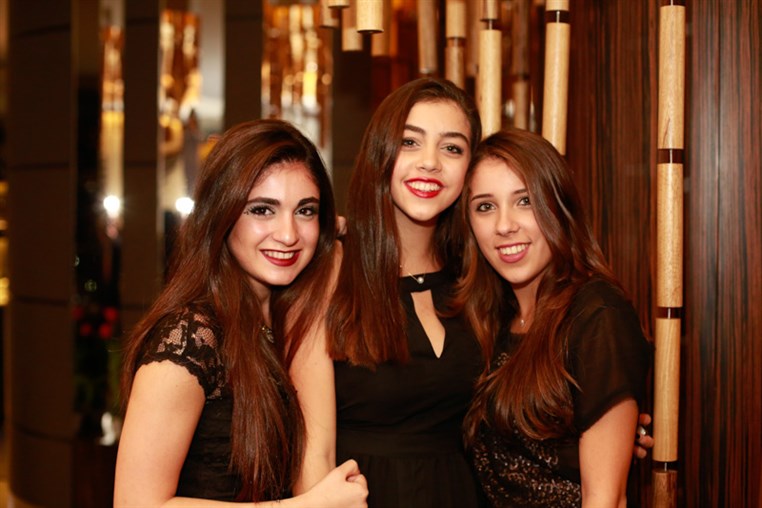 Le Chic Du Bal Masque 