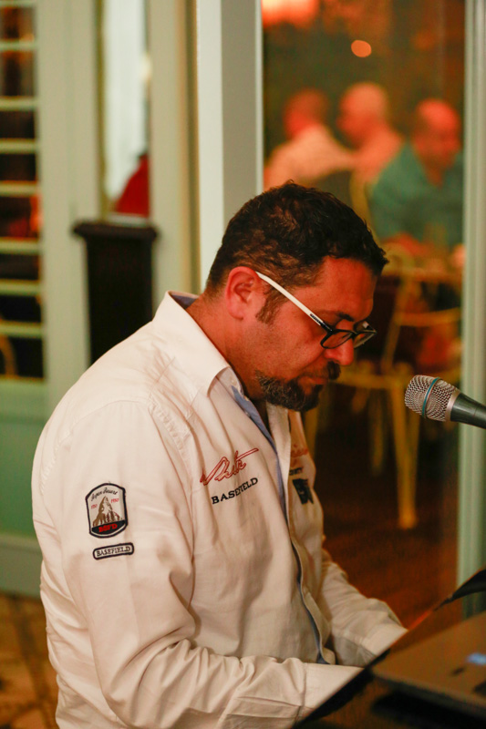 eCafe Sursock on Saturday Night