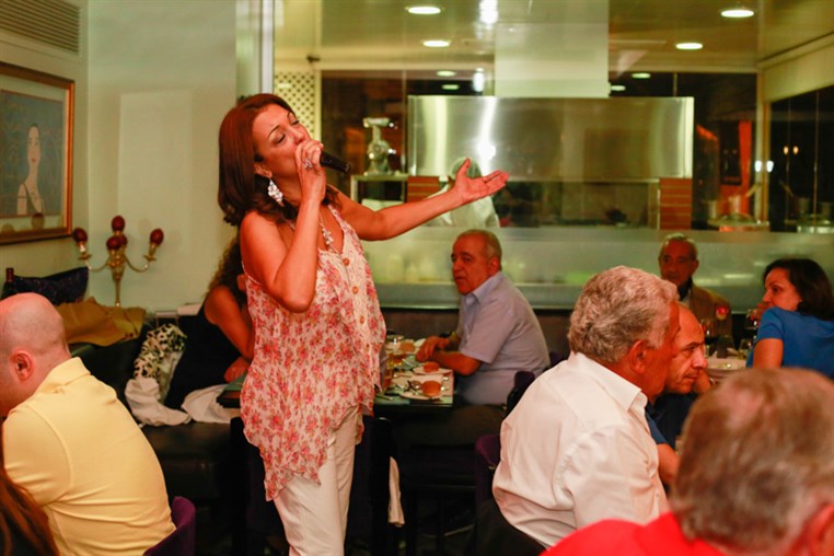 eCafe Sursock on Saturday Night