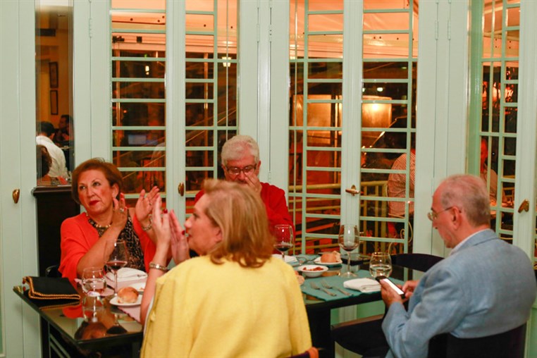 eCafe Sursock on Saturday Night