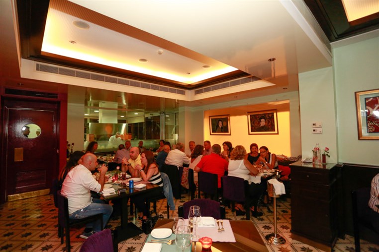 eCafe Sursock on Saturday Night