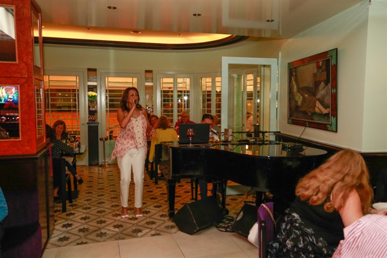 eCafe Sursock on Saturday Night