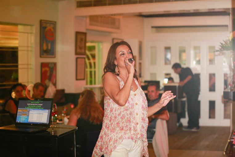 eCafe Sursock on Saturday Night