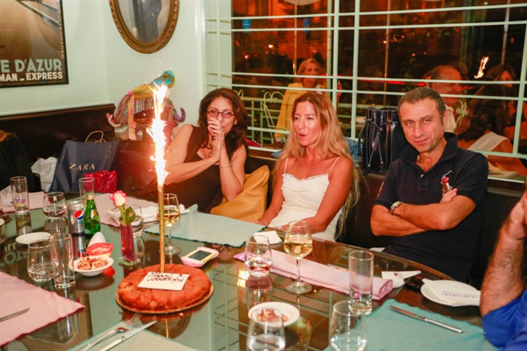 eCafe Sursock on Saturday Night