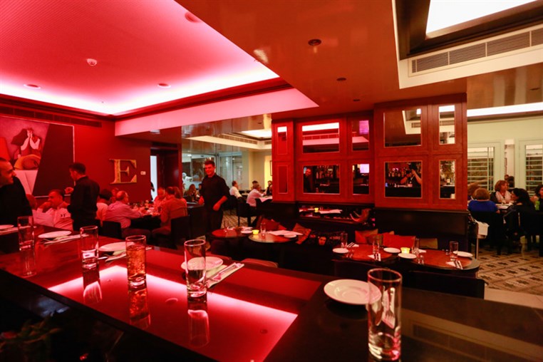 eCafe Sursock on Saturday Night