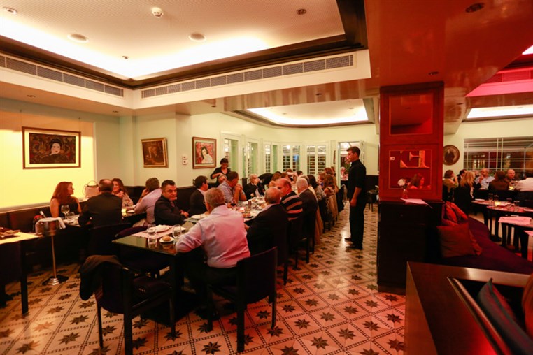 eCafe Sursock on Saturday Night