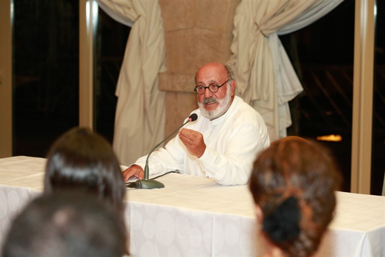 Mr. Roger Edde conference at Edde Sands