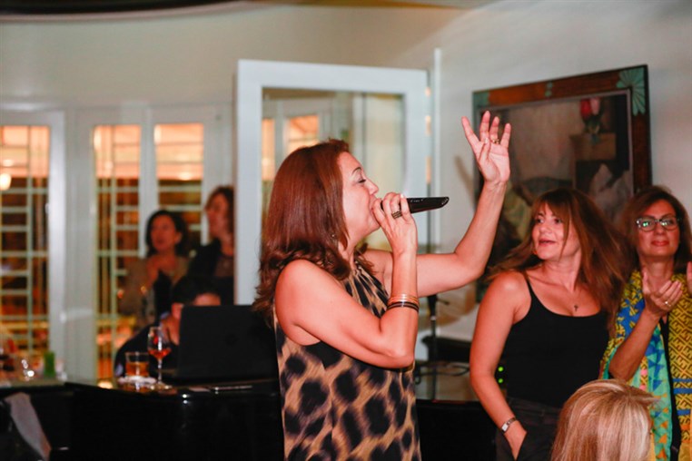 eCafe Sursock on Saturday Night