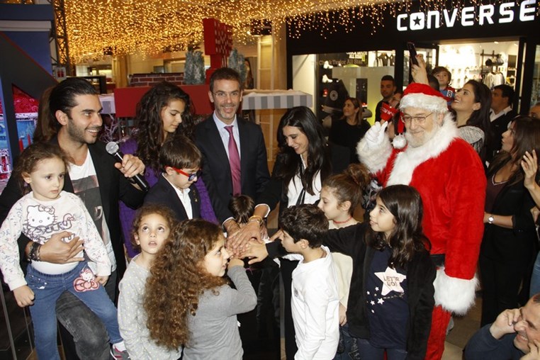 ABC Unveiling of its Christmas Spirit