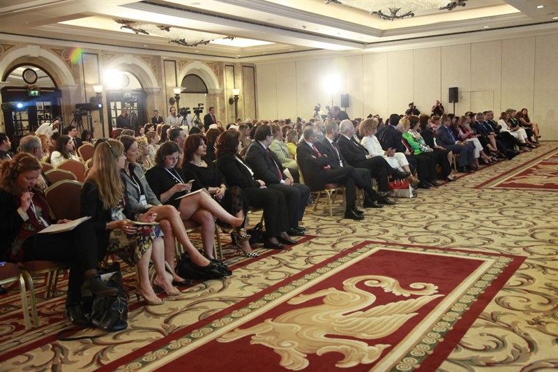 New Arab Woman Forum at Phoenicia