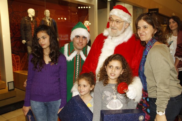 ABC Unveiling of its Christmas Spirit