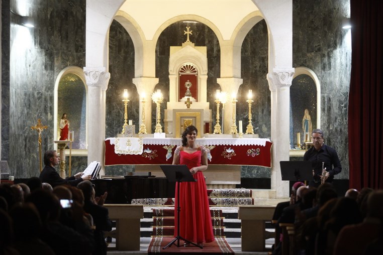 Beirut Chants Christmas Eve by Marie-Josée Matar