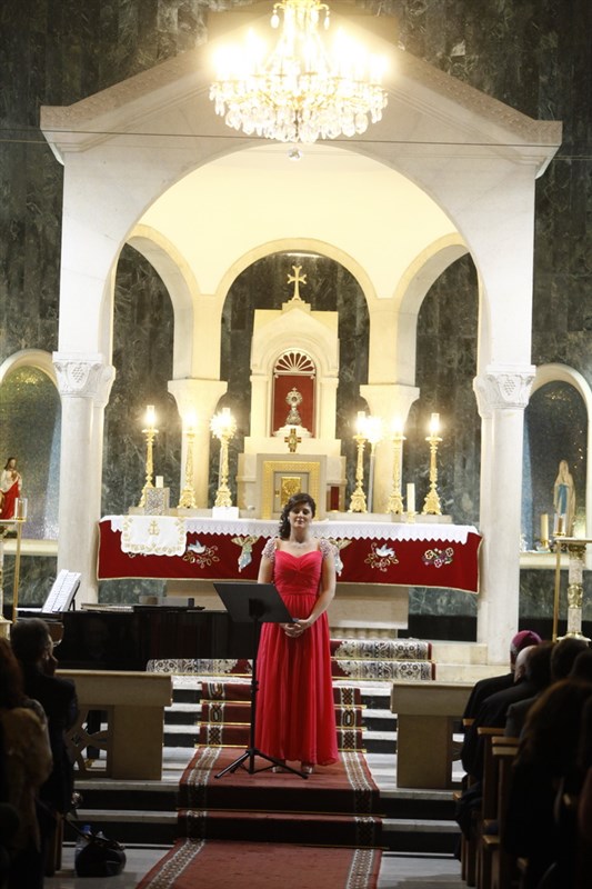 Beirut Chants Christmas Eve by Marie-Josée Matar