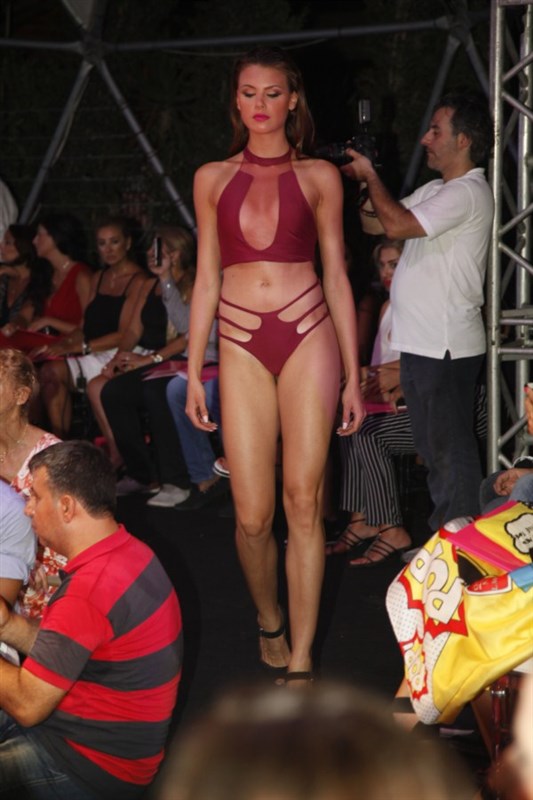 Jane Konsol new swimwear line 